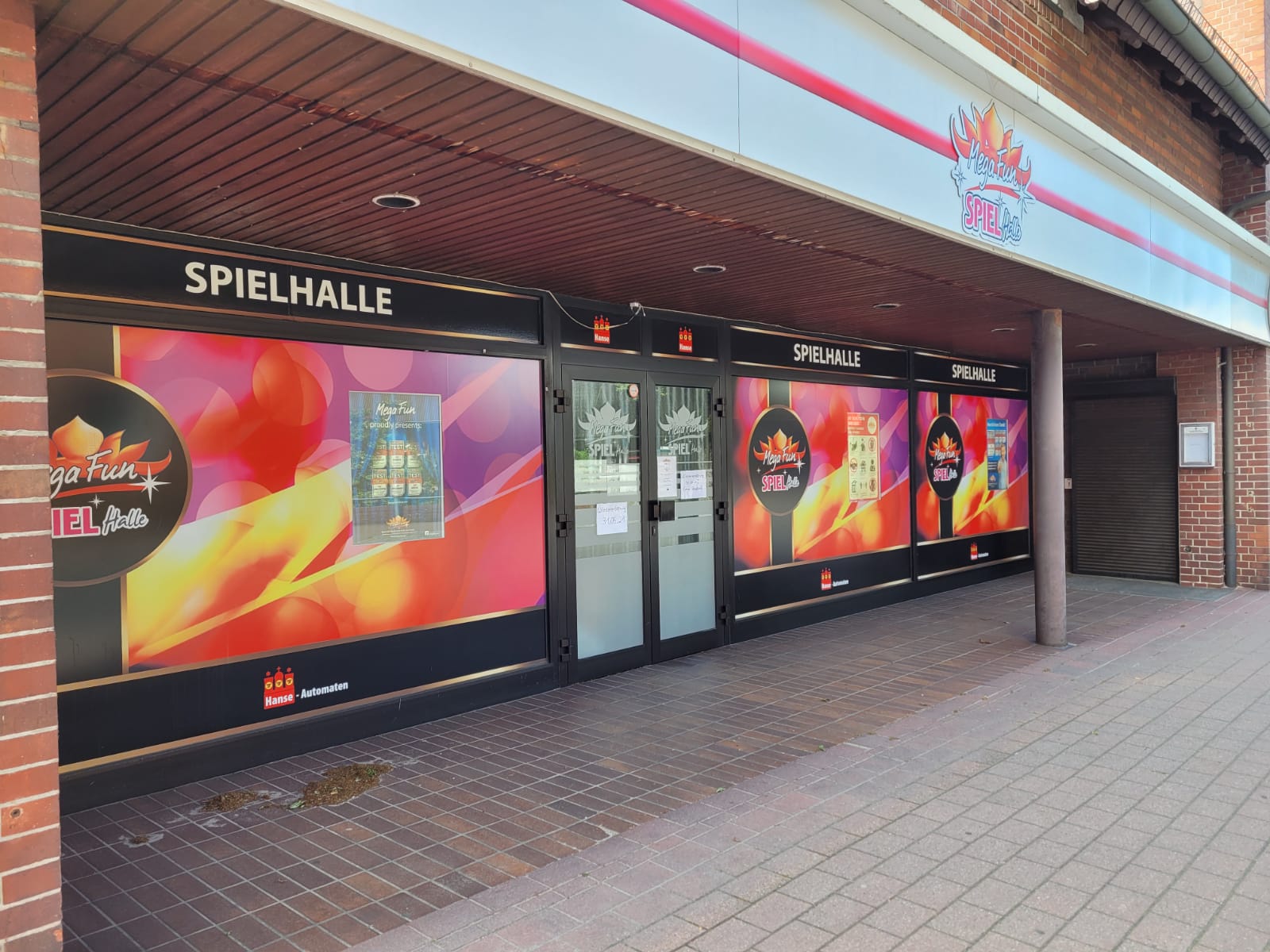 Außenansicht der Mega Fun Spielhalle in Amelinghausen